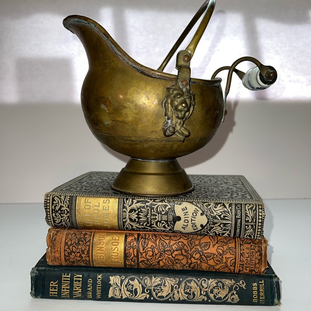Vintage Small Brass or Copper Coal Scuttle/Ash Bucket with Ceramic Handle